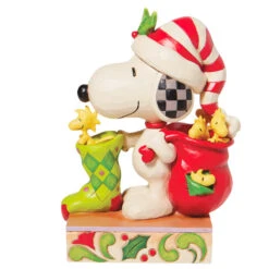 Enesco Jim Shore Peanuts Snoopy And Woodstock With Stocking Figurine, 7" -Enesco Store Jim Shore Snoopy Woodstock With Stocking Figurine 6008957 03