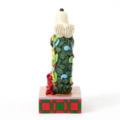 Enesco Jim Shore Peanuts Snoopy Sleeping On Light-Up Wreath Figurine, 7.13" -Enesco Store Snoopy Atop LightUp Wreath Figurine 6017242 06